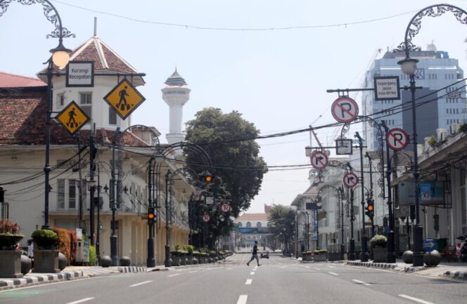  SALAH satu sudut Kota Bandung. Pelantikan Yana Mulyana sebagai Wali Kota Bandung, Senin (18/4/2022) diharaplan mengakselerasi pelayanan paripurna.*