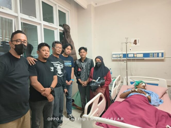  Persib Jenguk Korban Kekerasan Suporter di Bogor