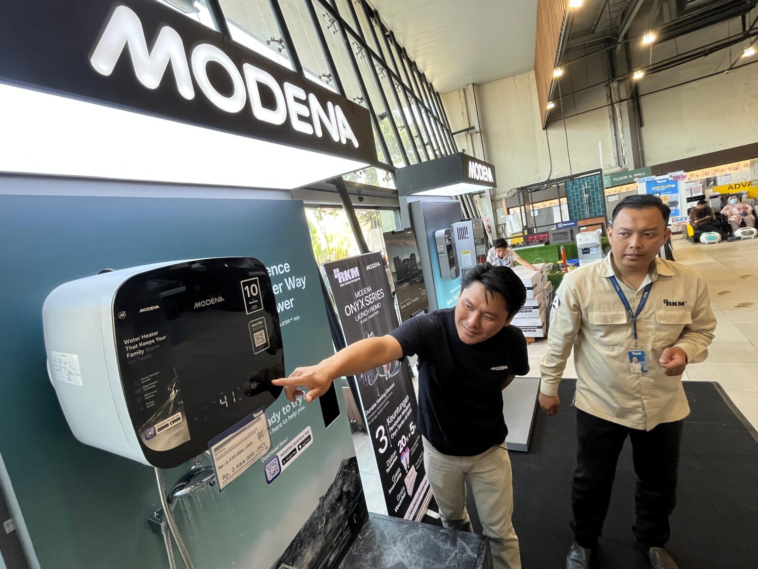 Modena Perkenalkan Onyx Series: Water Heater Pintar Bergaya Mewah untuk ...